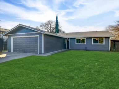 Main picture of 5805 Beech Ave
