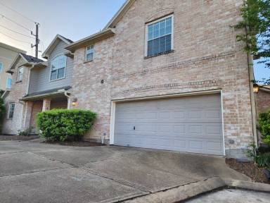 Main picture of 1103 Enclave Sq E