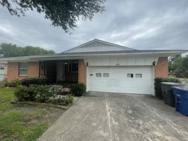 Main picture of 9317 Rustown Dr