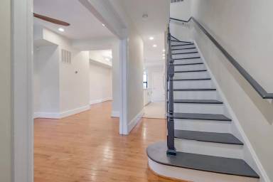 Main picture of 728 Ingraham St NW