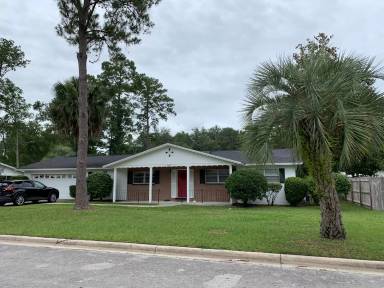 Main picture of 4526 NW 32nd Ave