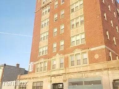 Main picture of 3004-3008 E Cheltenham Pl Apartments