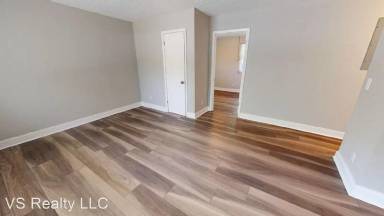 Main picture of 1682 Hiram St