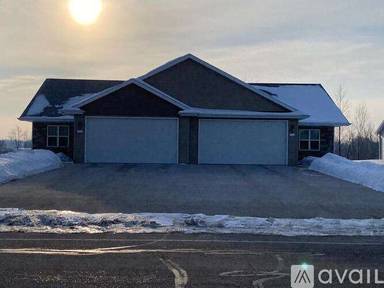 Main picture of N1720 Lily of the Valley Dr
