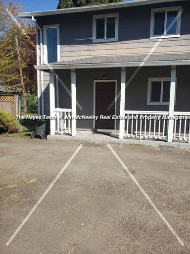 Main picture of 367 NW Bailey Ave