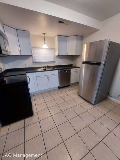 Main picture of 2840 Belle Plane Rd