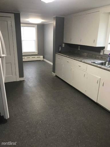 Main picture of 198 Lenox Ave