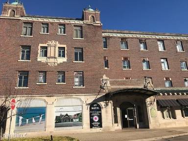 Main picture of 404 E Main St