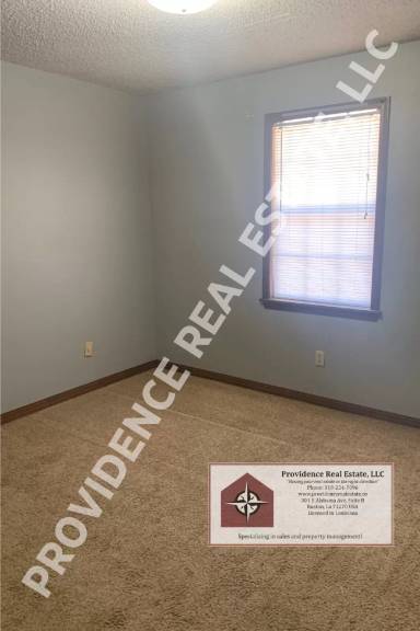 Main picture of 1032-1034 Sybil Dr