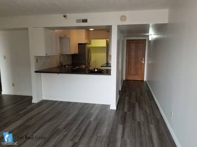 Main picture of Broadway Tower Condominiums