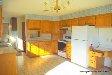 Main picture of 8430 Valley View Rd