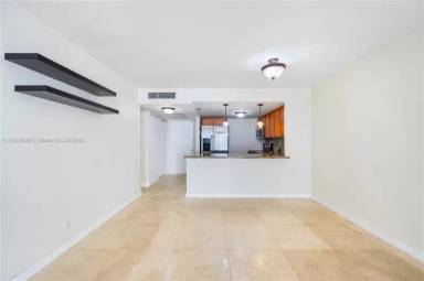 Main picture of 601 Three Islands Blvd