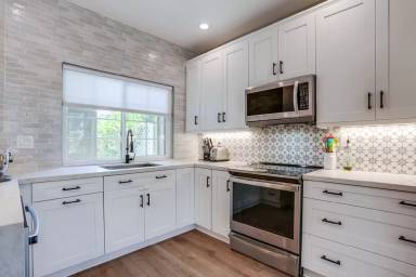 Main picture of 3887 Creststone Pl