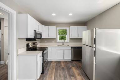 Main picture of 363 Neal Rd