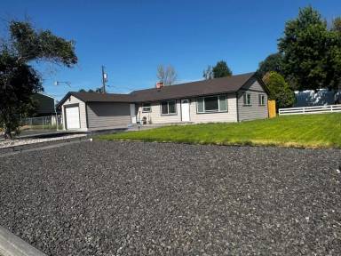 Main picture of 324 N Central Dr