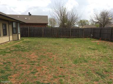 Main picture of 3120 SW 94th St