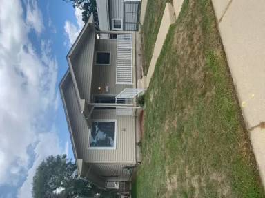 Main picture of 18811 Hanna St