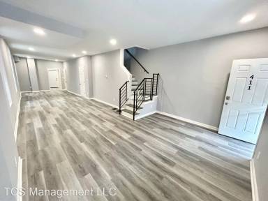 Main picture of 411 N Salford St