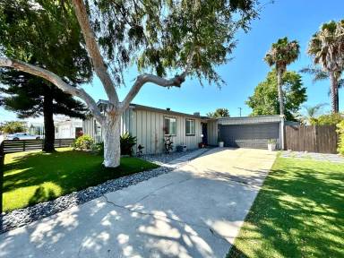 Main picture of 4780 Aberdeen St