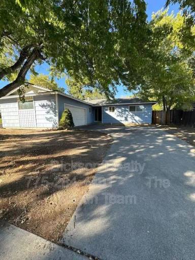 Main picture of 2605 Valmar Pl