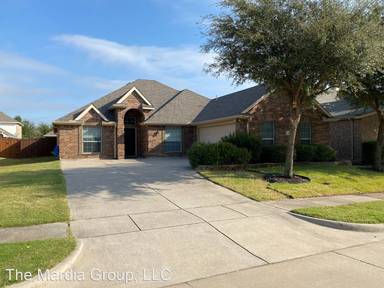 Main picture of 1627 Nestledown Dr