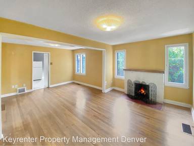 Main picture of 3816 S Lincoln St