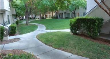 Main picture of 3070 Tarpon Dr