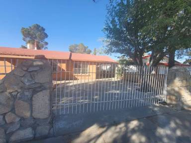 Main picture of 7760 Acapulco Ave