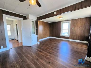 Main picture of 49 Newbury St