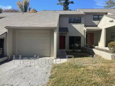 Main picture of 8703 Olde Colony Trl