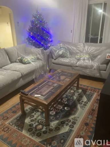Main picture of 521 12th Ave N