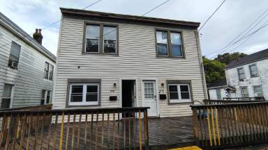Main picture of 4327 Eastern Ave