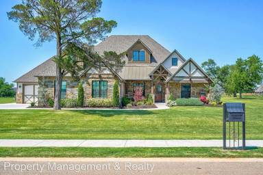 Main picture of 2377 NW 220th Ter