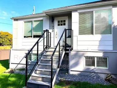 Main picture of 1628 Martin Luther King Jr Way