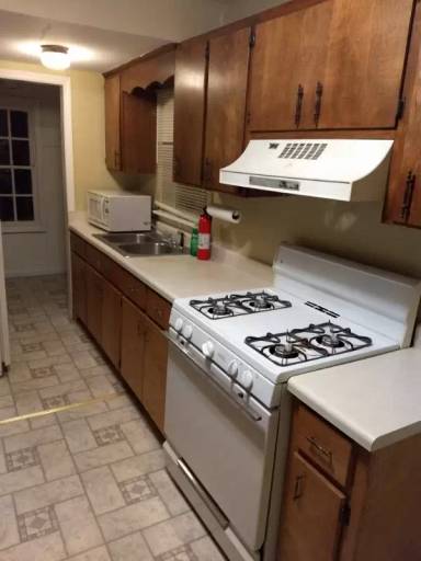 Main picture of 2221 Williams Rd