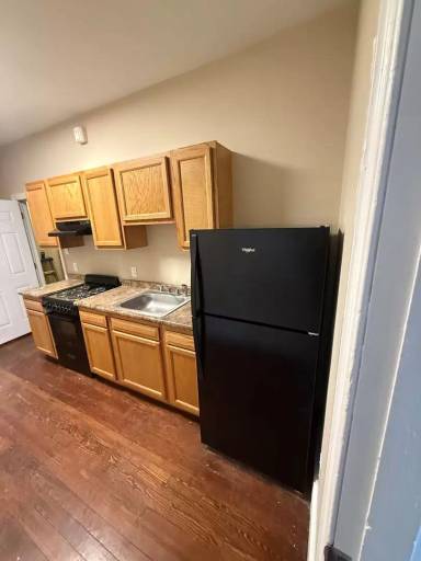 Main picture of 4015 Lancaster Ave