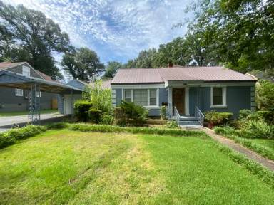 Main picture of 3277 Barron Ave