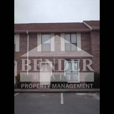 Main picture of 900 Stratford Cir NW