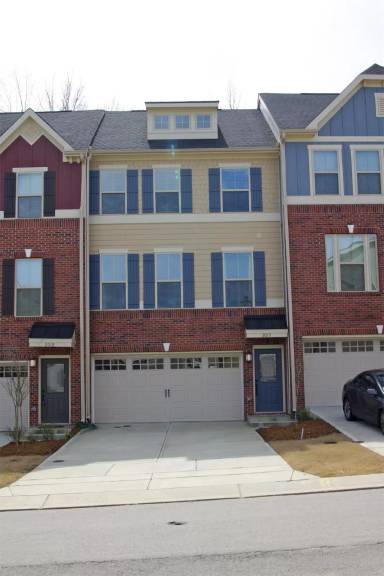 Main picture of 2015 Ackerman Hill Dr