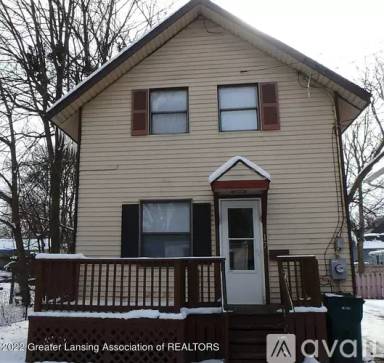Main picture of 817 Cross St