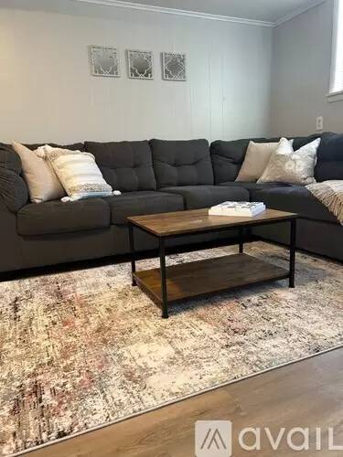 Main picture of 6526 Premier Dr