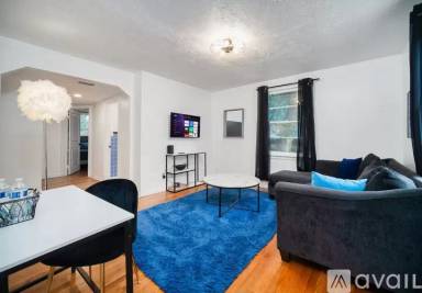 Main picture of 2658 Gale Ct