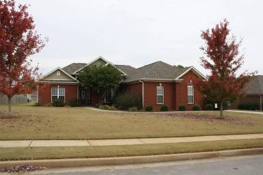 Main picture of 103 Barton Creek Dr