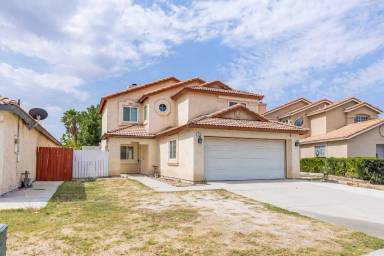 Main picture of 249 Flicker Way