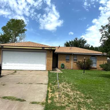 Main picture of 5504 SW 36th Ave