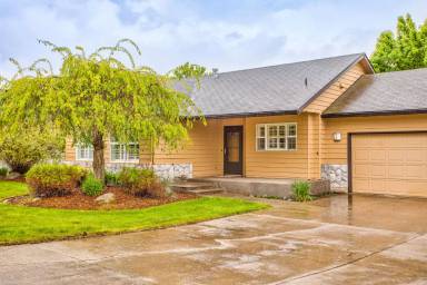 Main picture of 8311 N Parkside Dr