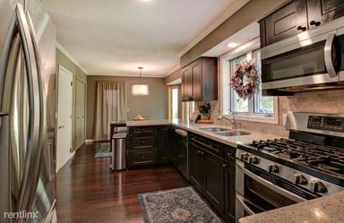 Main picture of 8629 Chanhassen Hills Dr N