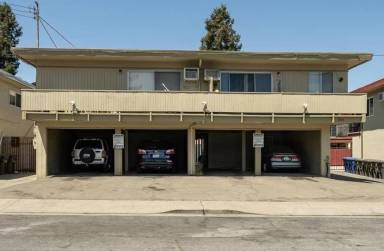 Main picture of 1601 Frisbie Ct