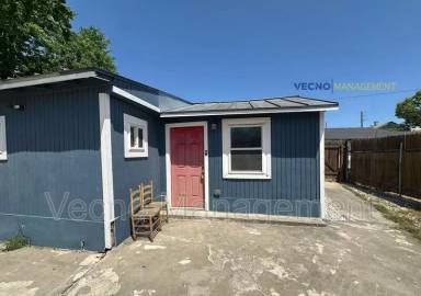 Main picture of 411 Cincinnati Ave