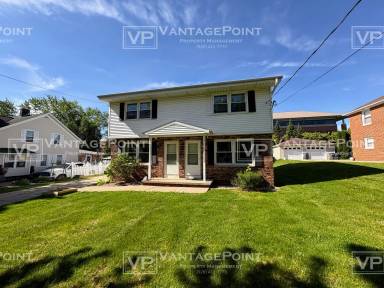 Main picture of 132 Beaupre St